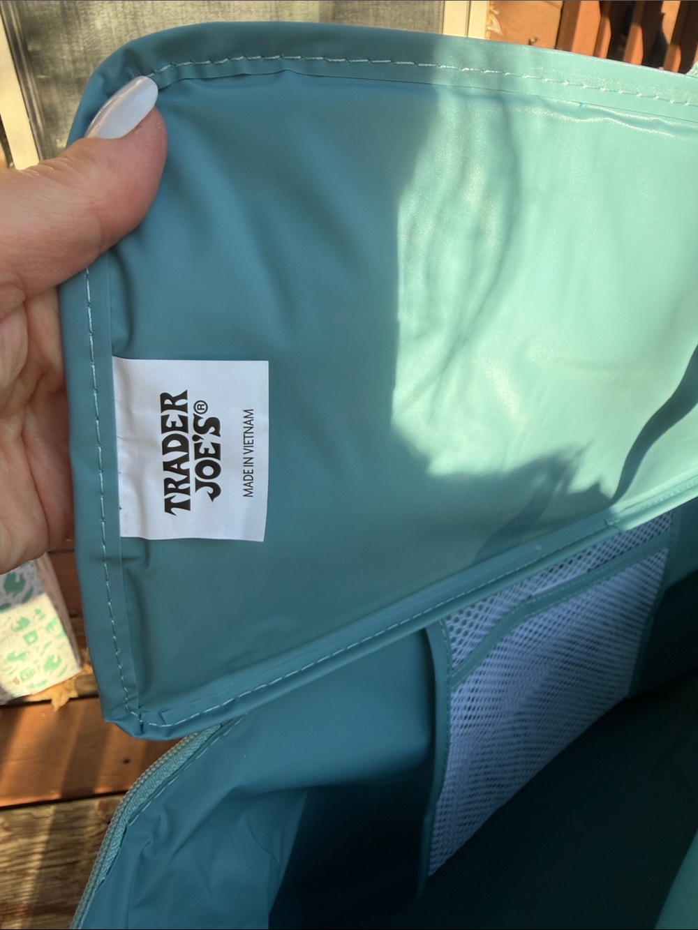 Trader Joe’s NWT Huge ~Teal Reusable Shoppers Insulated Tote 2026 - Picture 3 of 5